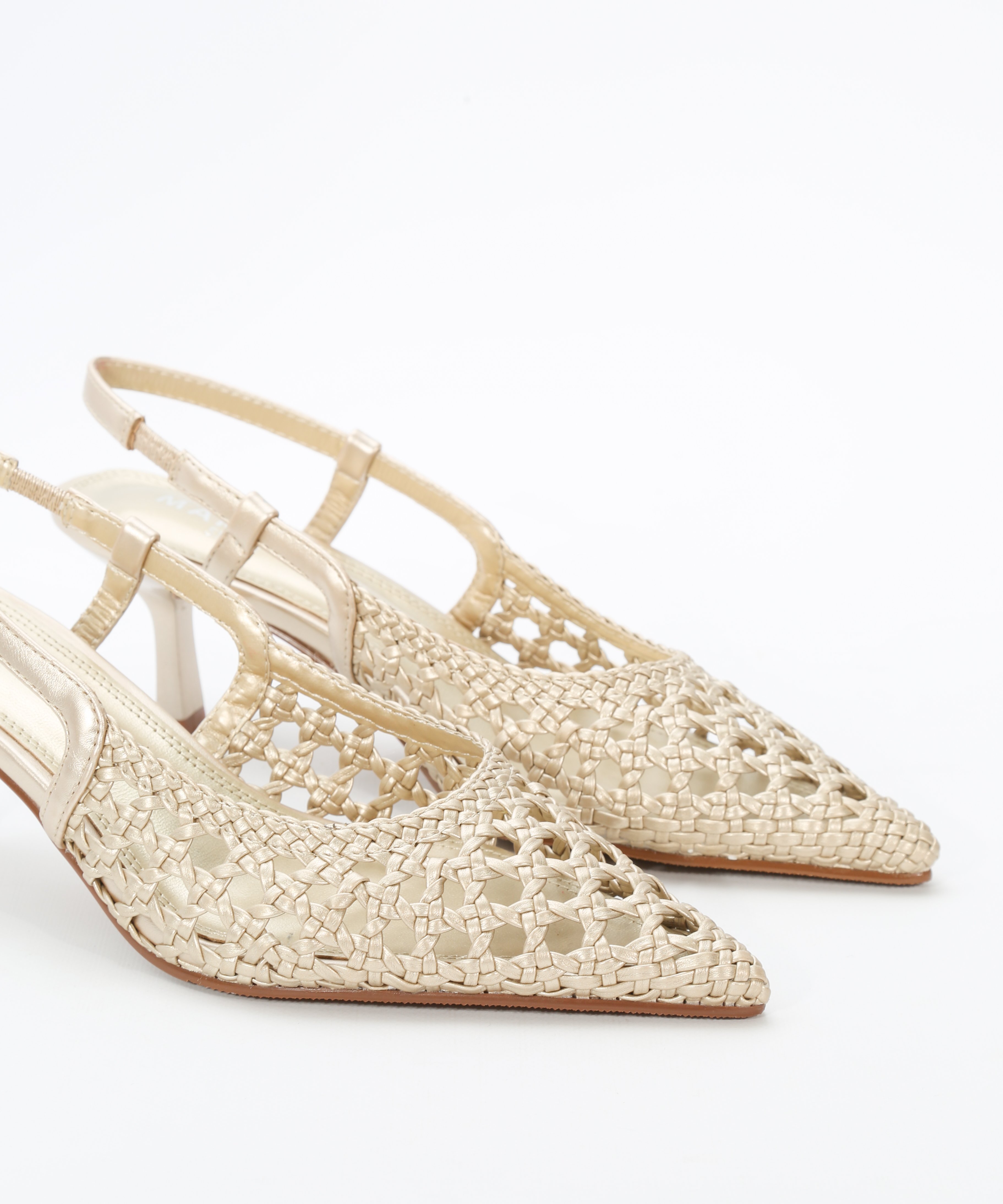 Zapato destalonado trenzado image number null